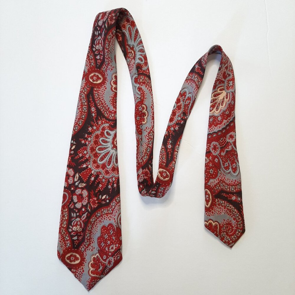 Vintage Silk Paisley Tie - Picture 5 of 8
